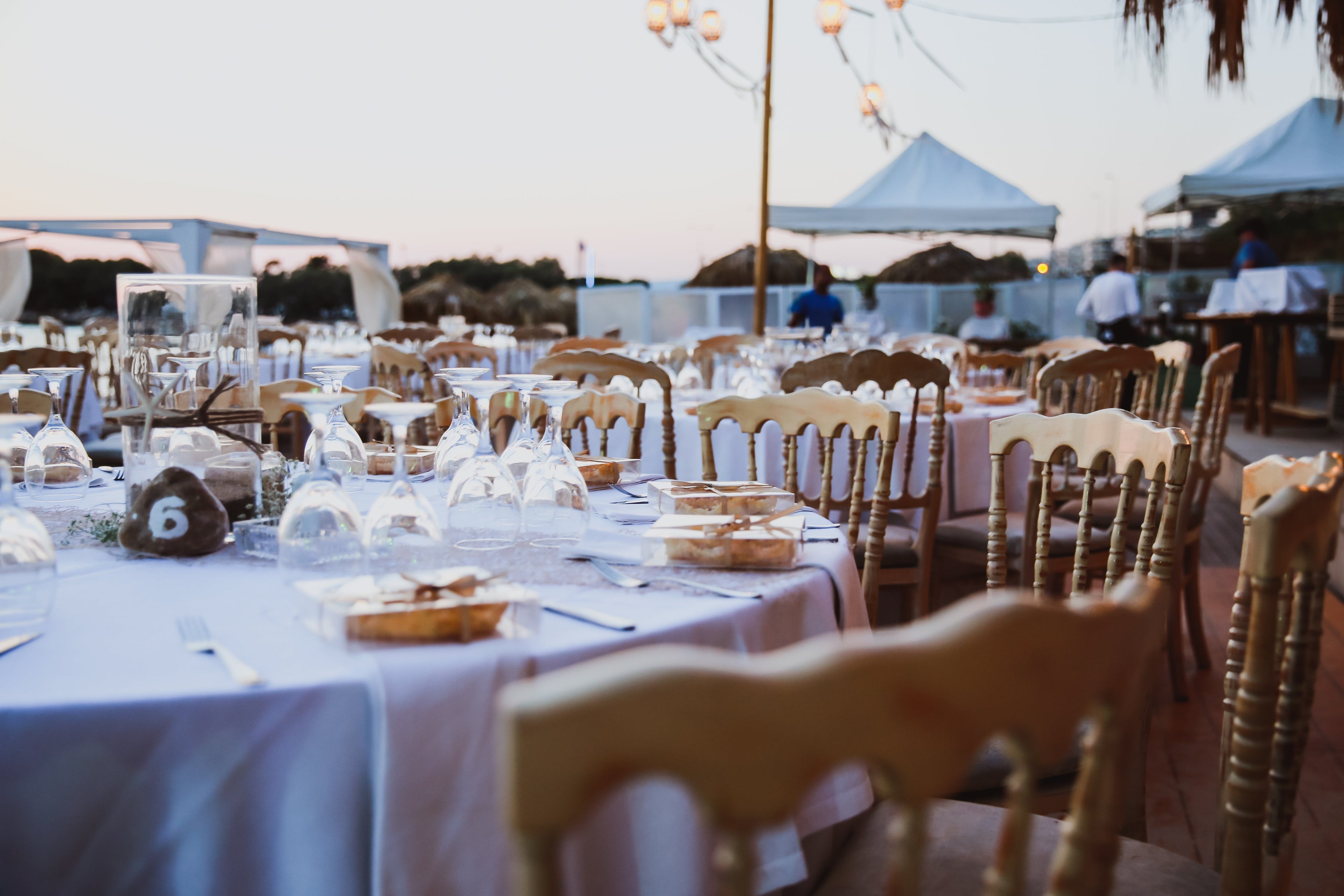 elegance table set up for wedding